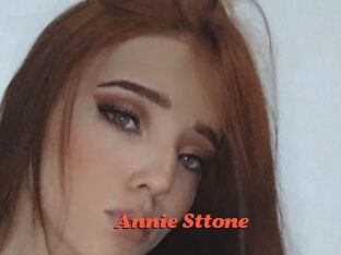 Annie_Sttone
