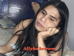 Allyka_browm