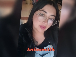 Aniiesmiith