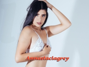 Annastaciagrey