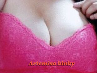 Artemisa_kinky