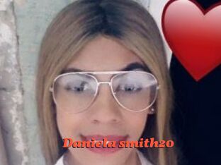 Daniela_smith20