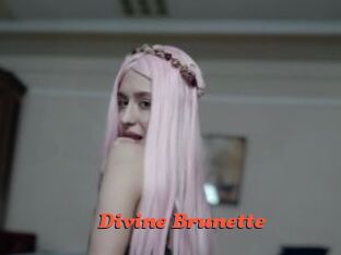 Divine_Brunette