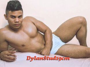 DylanStud19cm