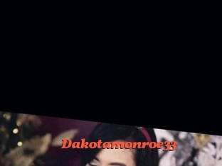 Dakotamonroe33