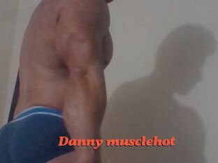 Danny_musclehot