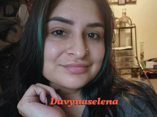 Davynaselena