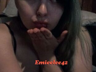Emieelee42