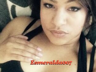 Esmeralda007