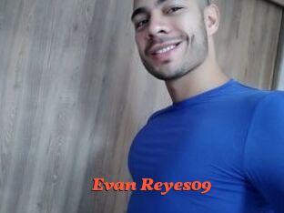 Evan_Reyes09