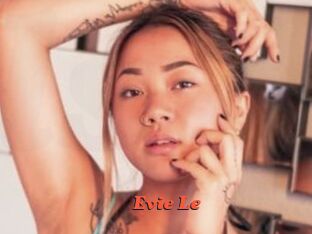 Evie_Le