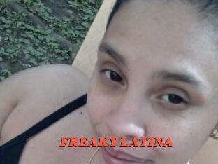 FREAKY_LATINA