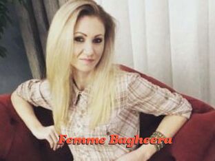 Femme_Bagheera