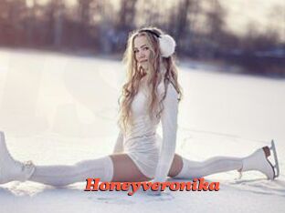 Honeyveronika