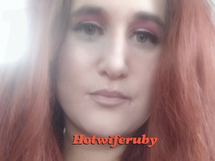 Hotwiferuby