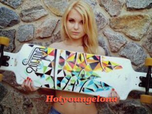 Hotyoungelona