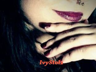 Ivy_Stolz