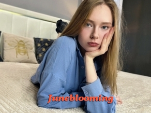 Juneblooming