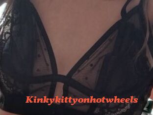 Kinkykittyonhotwheels Livespot