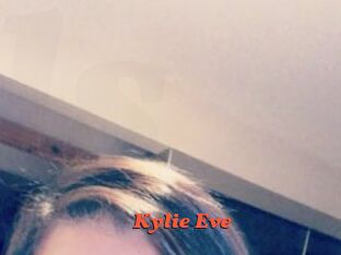 Kylie_Eve