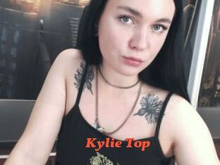 Kylie_Top