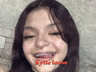Kylie_loove