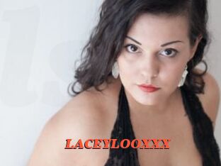 LACEYLOOXXX