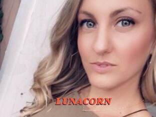 LUNACORN