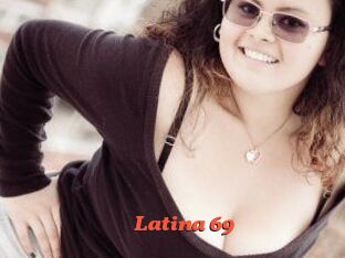Latina_69