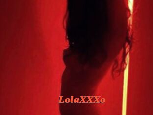 LolaXXXo