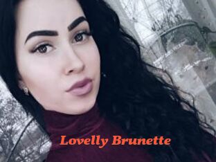 Lovelly_Brunette