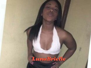 Luna_Brielle