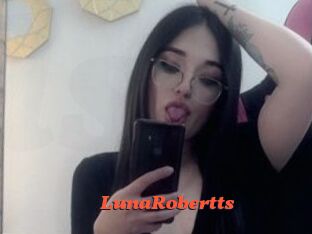 LunaRobertts Livespot
