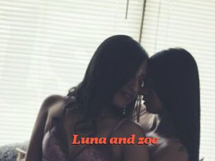 Luna_and_zoe