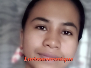 Larissaveronique