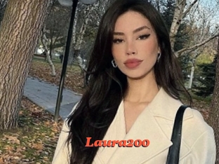 Laura200