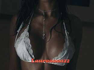 Lauraaaaa22