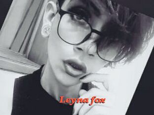 Leyna_fox