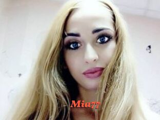 Mia77