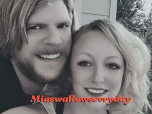 Miaswallowsevryday