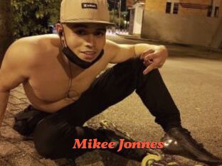 Mikee_Jonnes