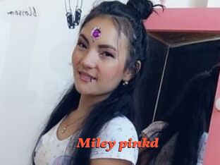 Miley_pinkd