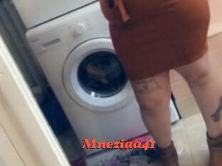 Mneziaa41