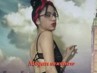 Megan_sexshow