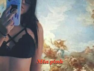 Mia_pink