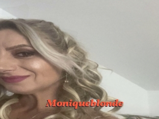 Moniqueblonde