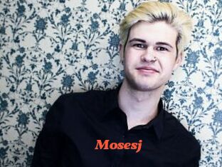 Mosesj