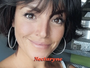 Nectaryne