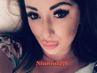 Niunia1256