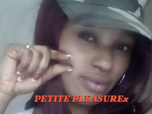 PETITE_PLEASUREx